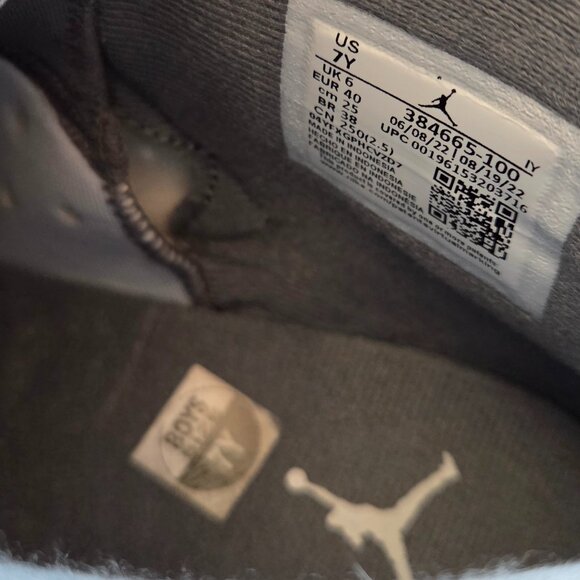 Nike Air Jordan 6 Retro Cool Grey 7Y - Picture 6 of 6